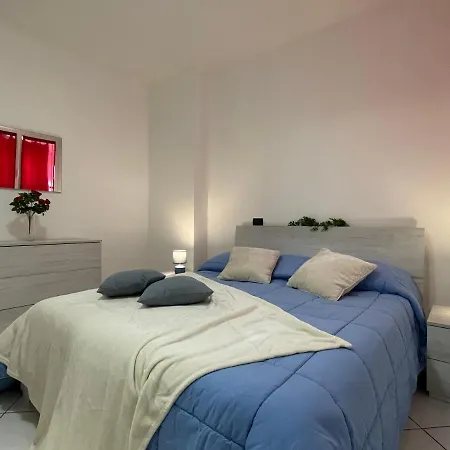 Appartamento Lungomare 2 Locali Sul Mare Con A/c