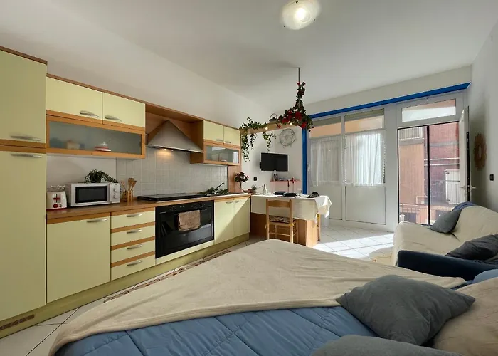 Lungomare 2 Locali Sul Mare Con A/c Apartamento *